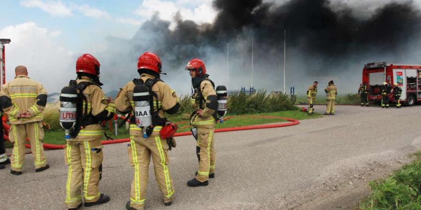 Zeer grote brand kassencomplex de Kwakel