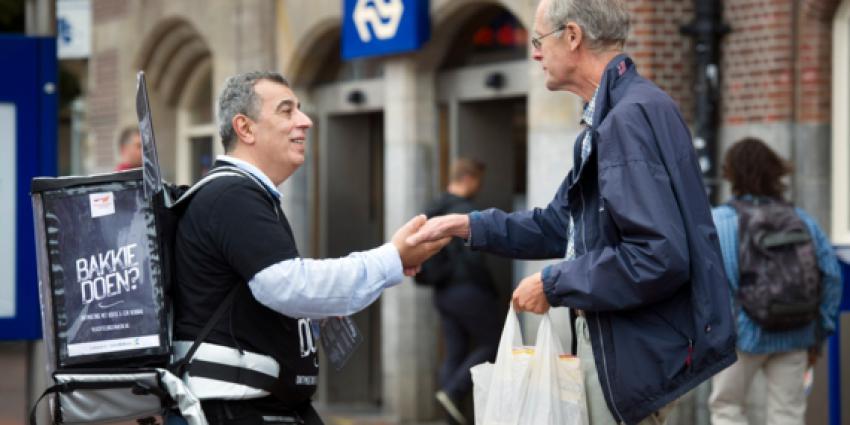 2000 Nederlanders drinken koffie met een vluchteling