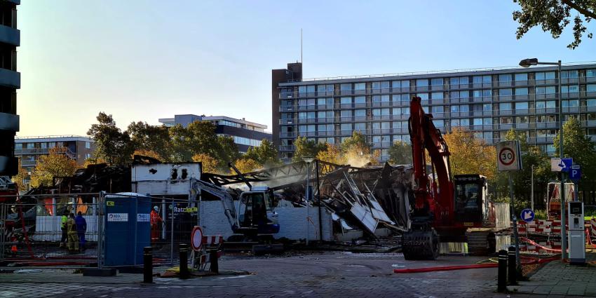 Zeer grote brand in kringloopwinkel Amsterdam 