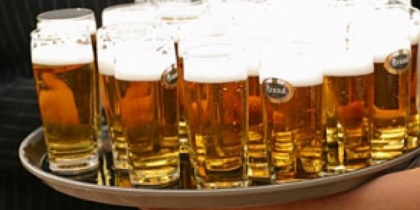 STAP niet blij met onbeperkt drinken in Arnhem