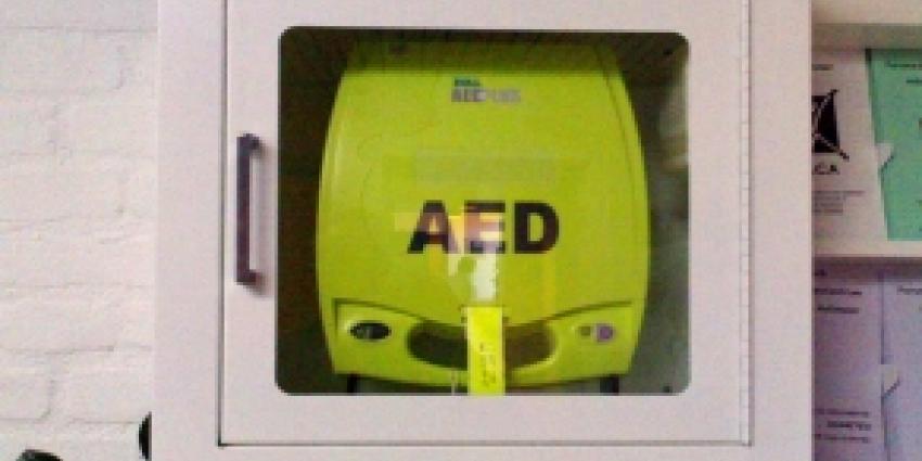 Slecht onderhoud AED&#039;s kost levens