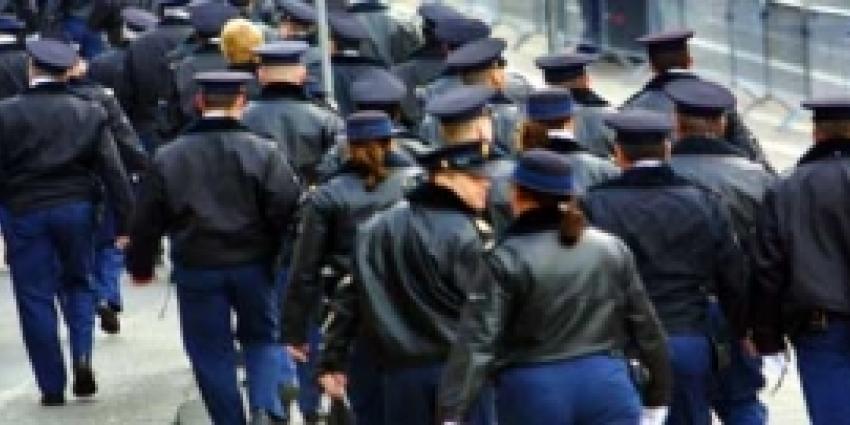 Akkoord bereikt tussen politievakbonden en Opstelten