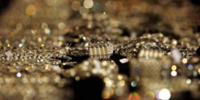Verdachte overval juwelier Nieuwkoop meldt zich