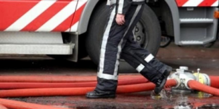 Gewonde bij grote brand in schuur &#039;s Gravenzande