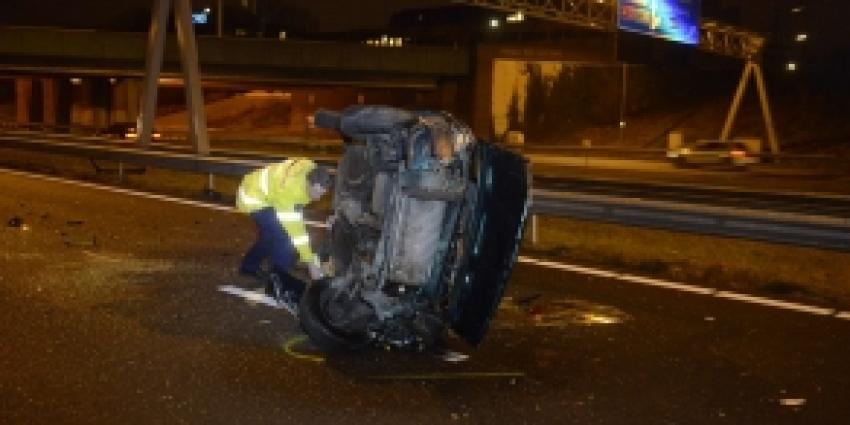 Meerdere voertuigen botsen op A27 bij Lunetten
