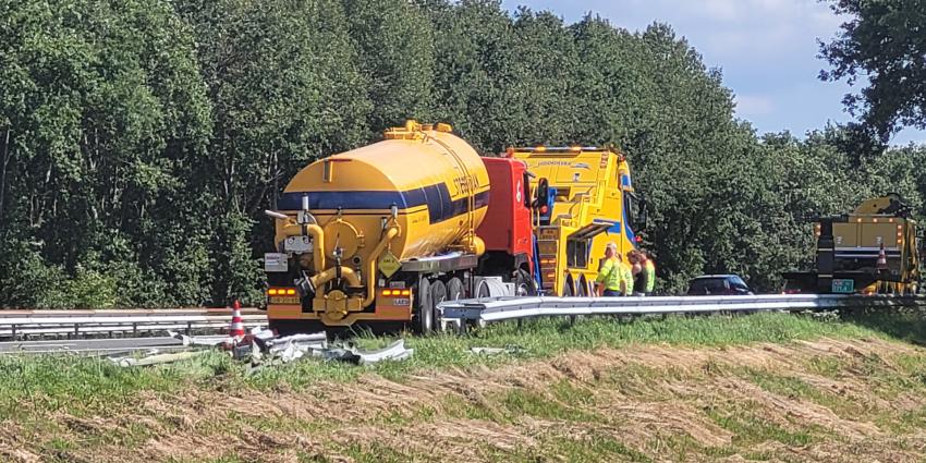 vangrail zwaar beschadigd