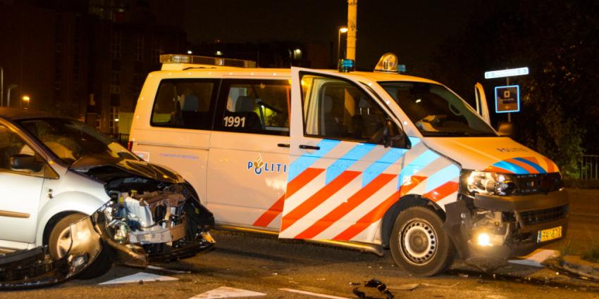 Politieauto betrokken bij aanrijding in Vlaardingen | Flashphoto | www.flashphoto.nl