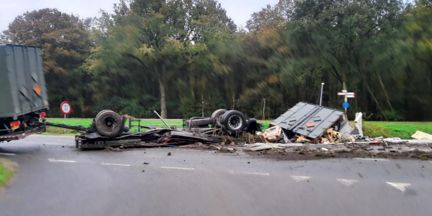 Munitie over de hele straat