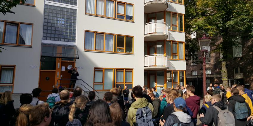 Studenten bezetten UvA