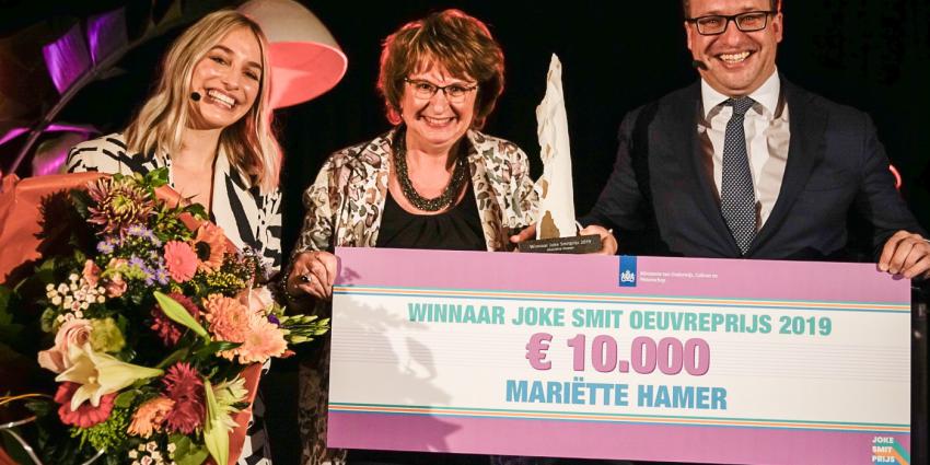 SER-voorzitter Mariëtte Hamer wint Joke Smit oeuvreprijs voor emancipatie