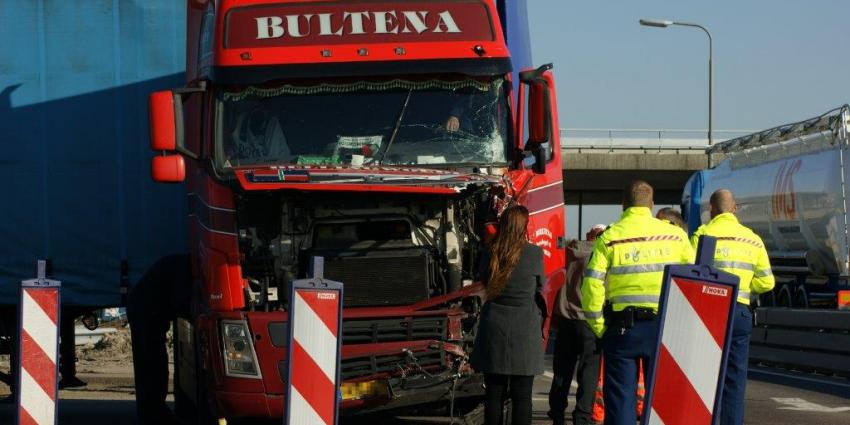 Foto van aanrijding Zuidbroek | DG fotografie | www.denniegaasendam.nl