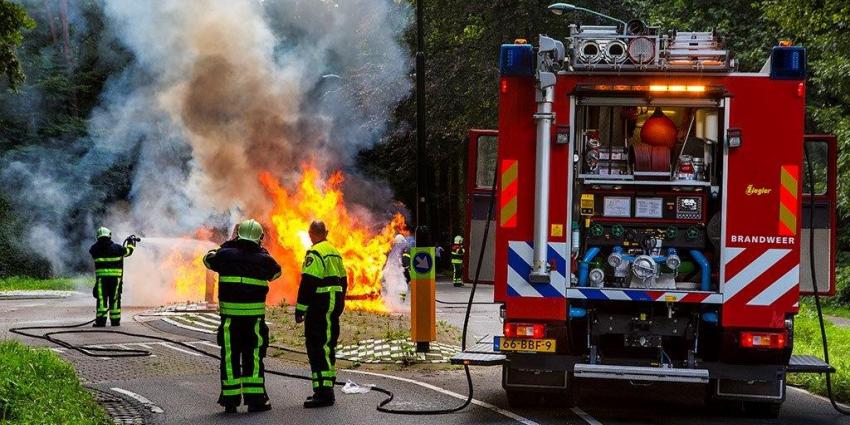 Bestelbus volledig uitgebrand in Oisterwijk