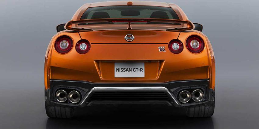 Vernieuwde Nissan GT-R laat hart nog sneller kloppen 