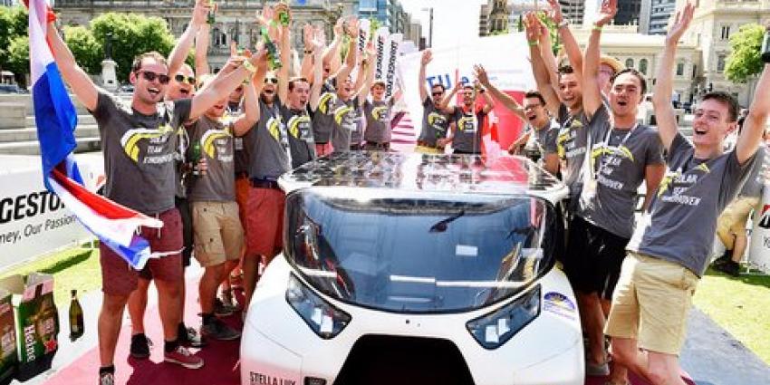 Solar Team Eindhoven wint goud met gezinsauto’s op zonne-energie