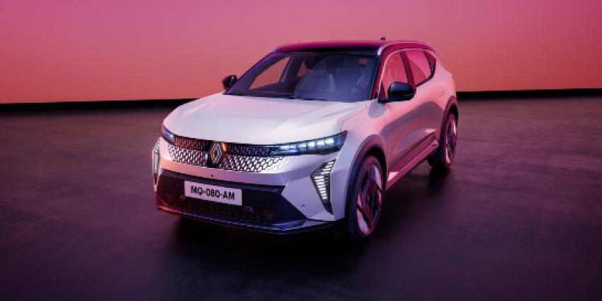 Vijfde generatie Scenic E-Tech electric van de band 