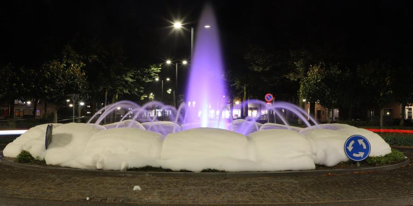 Het 'sneeuwt' alweer in Schijndel