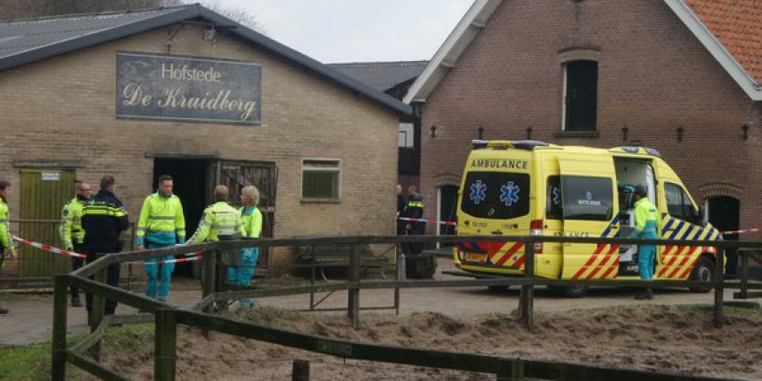 Politie houdt in Driehuis gevluchte man aan na schot in been