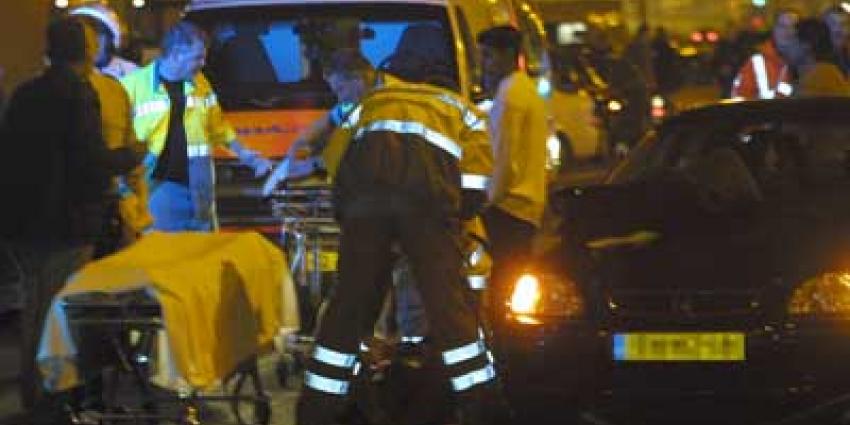 Foto van ambulance in donker op snelweg | Archief EHF