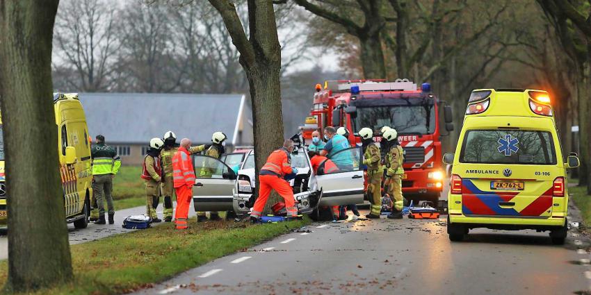 aanrijding-boom-hulpdiensten