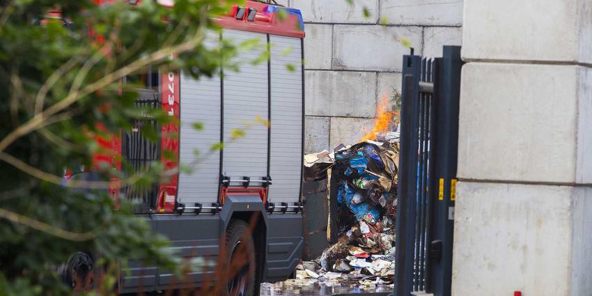 Brand perscontainer SintLucas Boxtel afgeblust bij afvalverwerker
