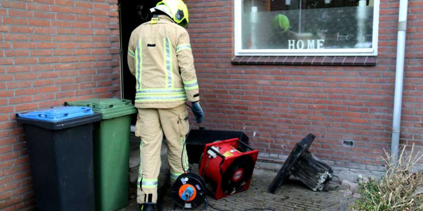 Brand slaat over op afzuigkap