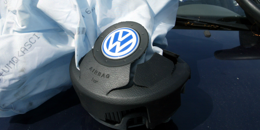 Politie waarschuwt voor toename autoinbraken