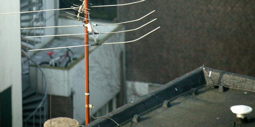 Radio Limburg behoudt zendvergunning