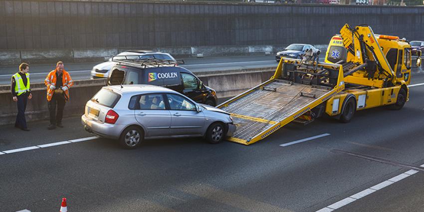 Foto van aanrijding op snelweg | Sander van Gils | www.persburosandervangils.nl