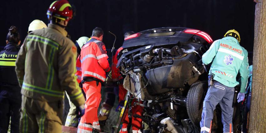 auto-sloot-politie-brandweer