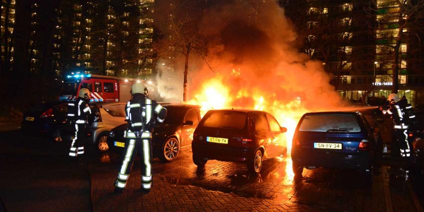 foto van autobrand veen | fbf archief