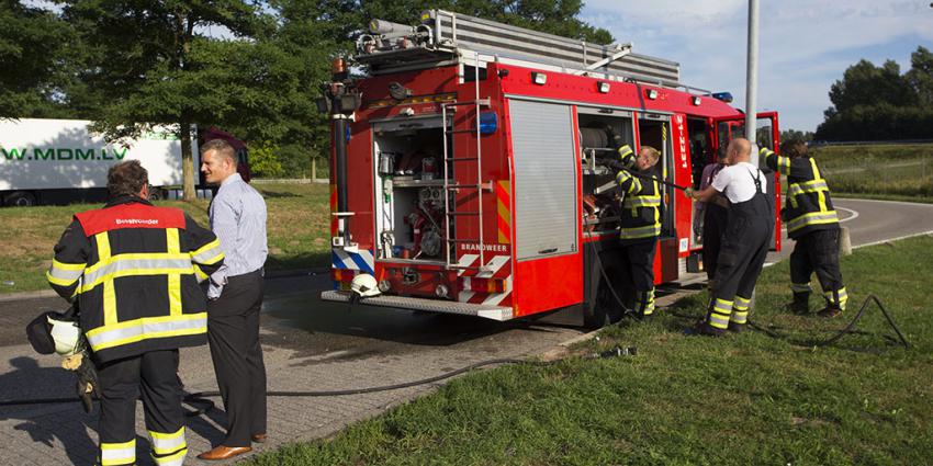 foto van autobrand | Sander van Gils | www.persburosandervangils.nl