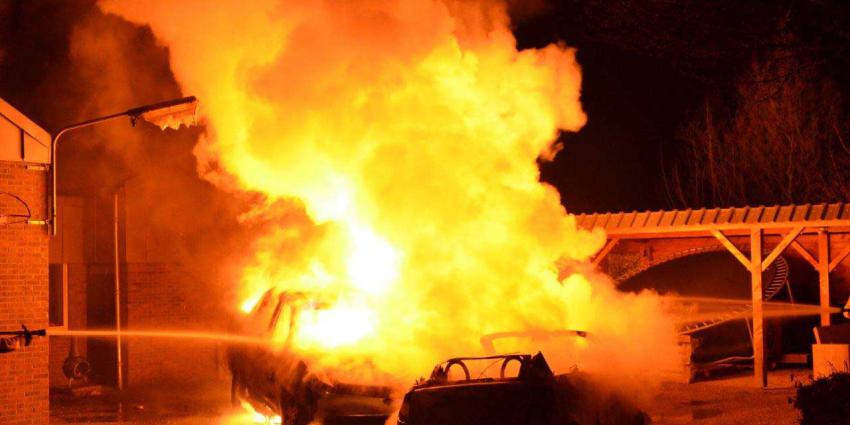Meerdere auto´s uitgebrand in STadskanaal