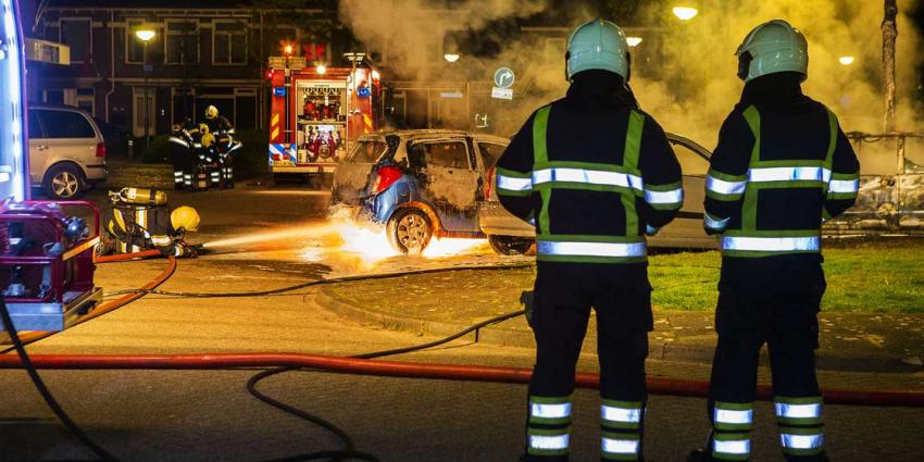 Meerdere auto&#039;s in vlammen op in Schijndel