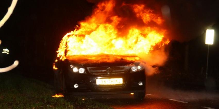 Foto van in brand gevlogen personenauto | Henk Brunink