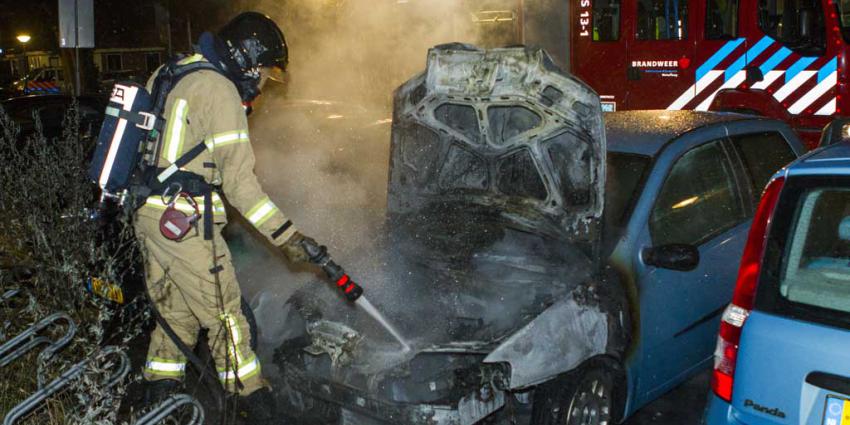 Meerdere auto's mogelijk in brand gestoken in Gouda