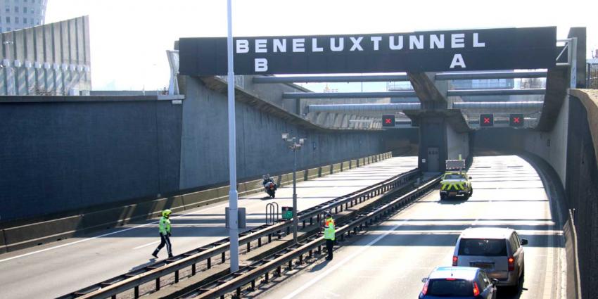 Verkeerschaos rond Beneluxtunnel A4 vanwege storing
