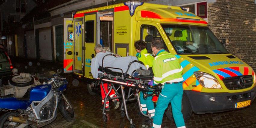 Bewusteloze man uit woning gehaald