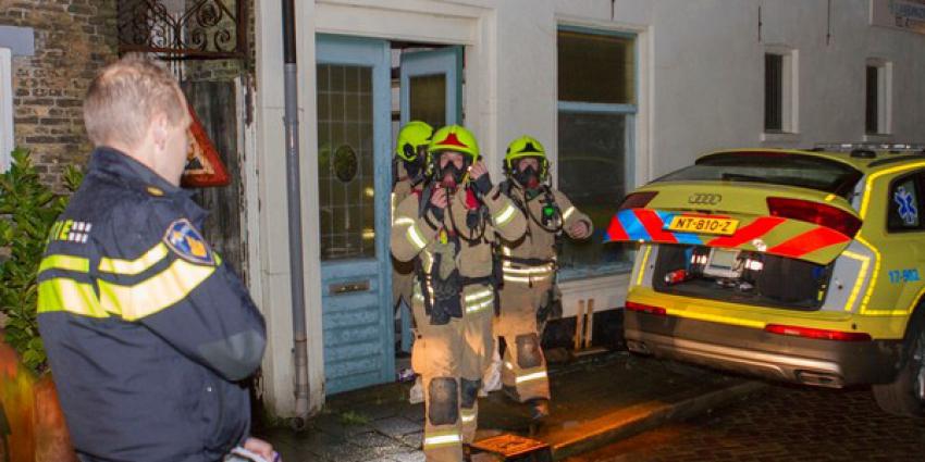 Bewusteloze man uit woning gehaald