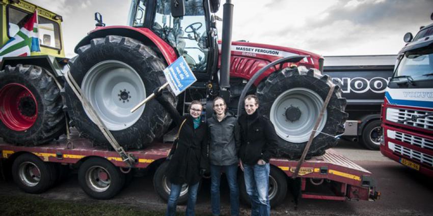 Boeren toch met trekkers in Den Haag 