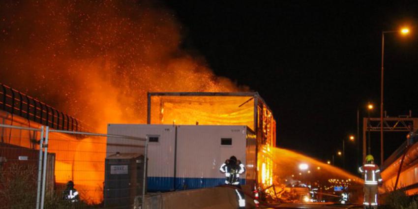 botlekbrug, dicht, brand, bouwkeet 