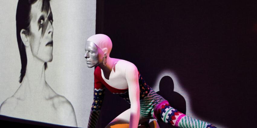 Expositie David Bowie langer in Groningen