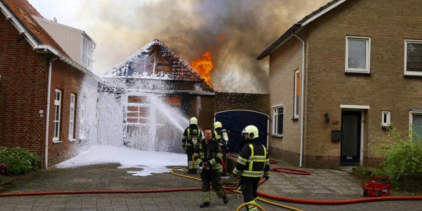 Brand in garage van woning in Schijndel 