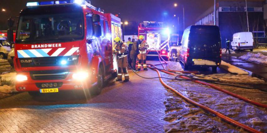 Grote brand in groothandel voor waterpijpen 