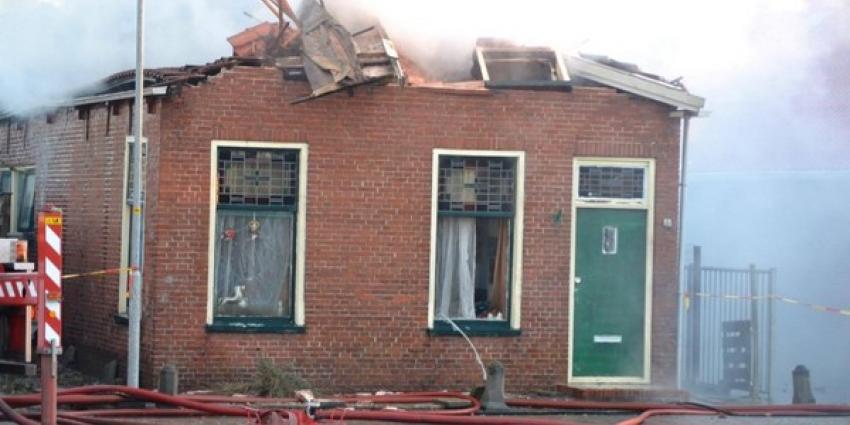 Brand verwoest woning in Nieuwe Pekela