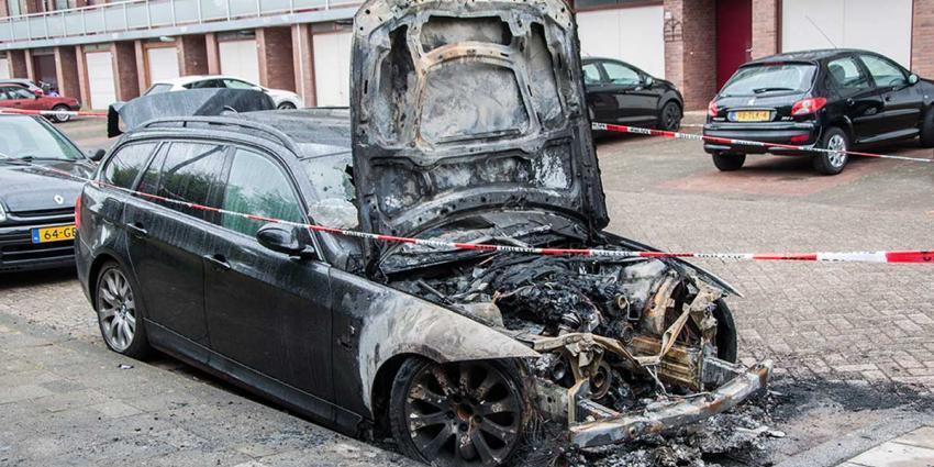 Opnieuw auto in brand in Vlaardingen ondanks noodverordening