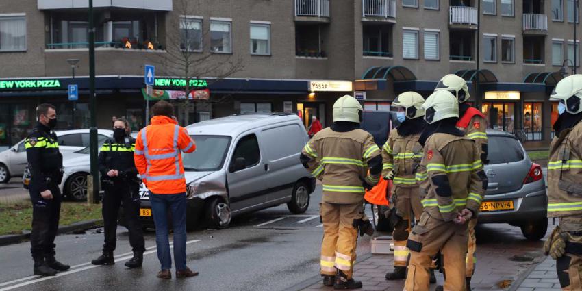 brandweermannen-agenten-aanrijding