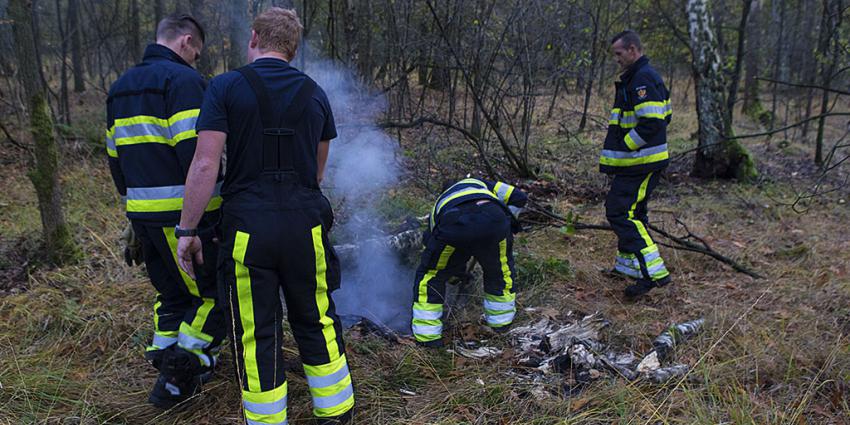 Brandweer blust brandje van vandalen