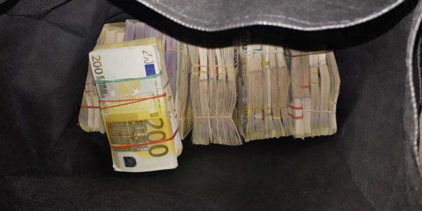 cash-eurobiljetten