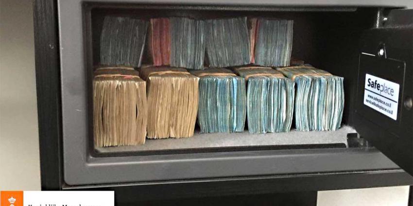 Brazilianen aangehouden op Schiphol met 3,5 ton aan cash 