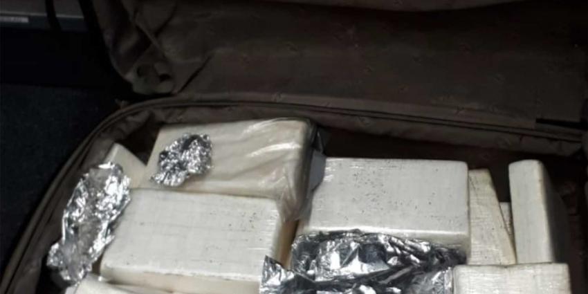 Man aangehouden na vondst ruim 40 kilo cocaïne